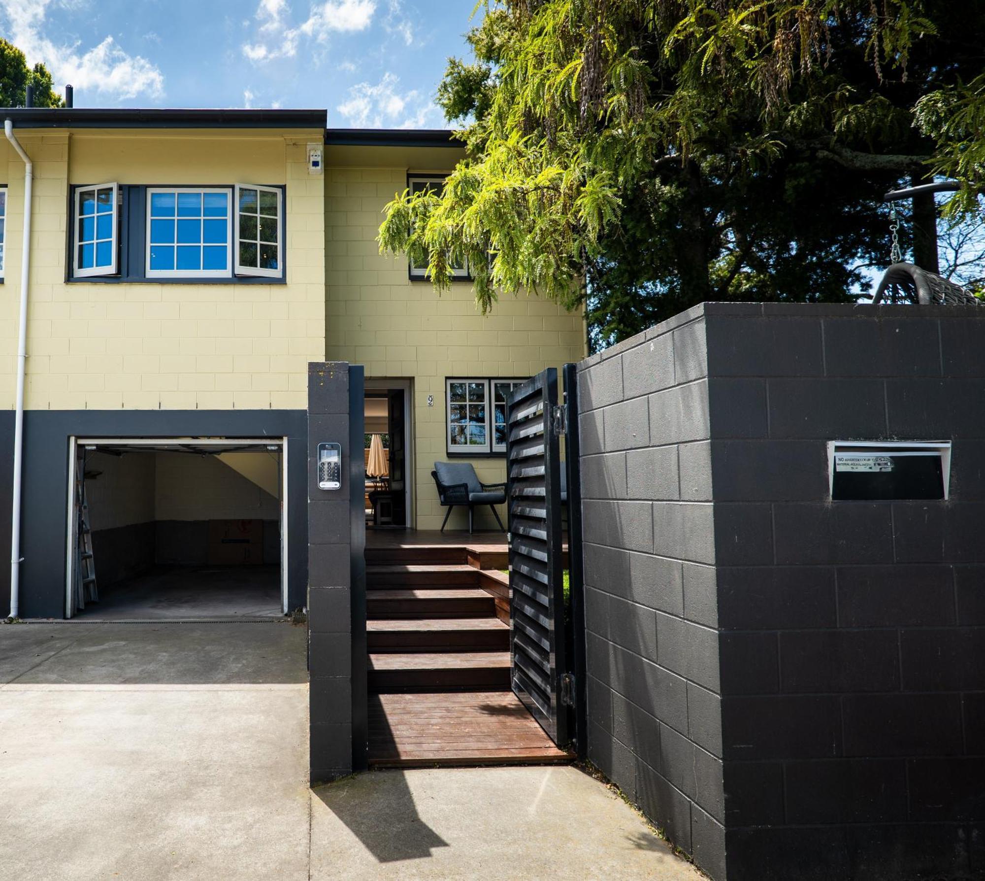Luxurious Central City Living Christchurch Exterior foto